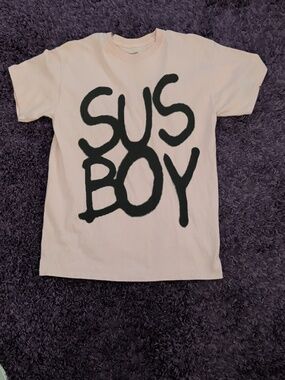 Pink sus boy anarchy t-shirt